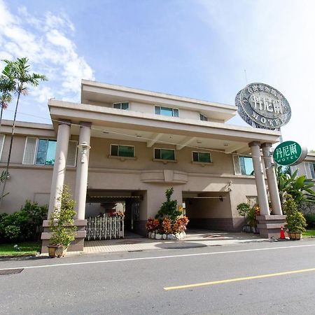 ไถหนาน แดเนียล โมเทล Hotel ซินหยิง ภายนอก รูปภาพ